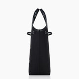 Saint-Tote Saint Tropez (collection Eudon Choi)