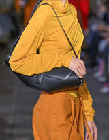 Elvia grand sac à bandoulière (collection Eudon Choi)