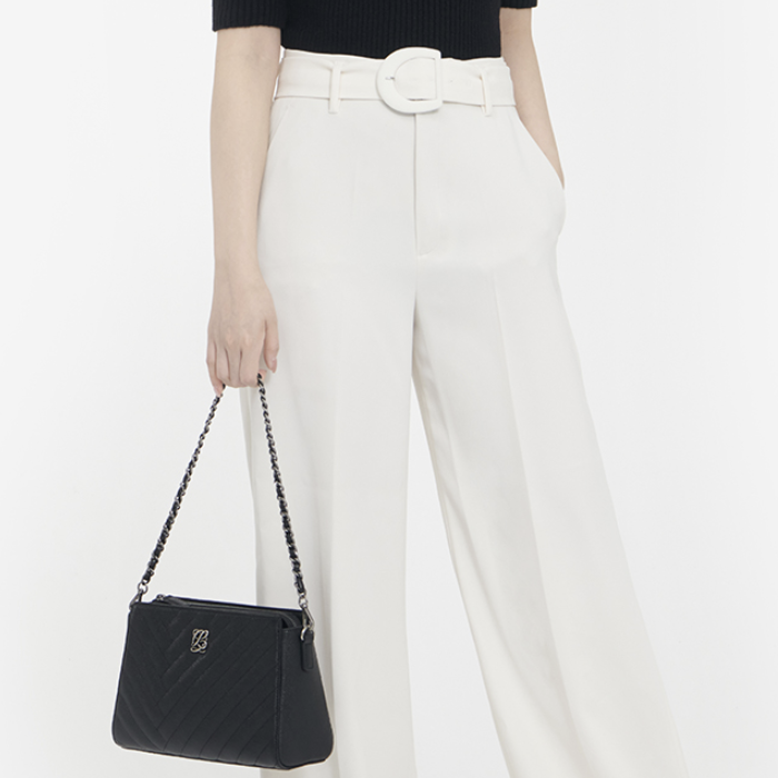 [LOUIS QUATORZE] L-QUILTING クロスバッグ HS1QT12IV L-QUILTING – LOUIS QUATORZE